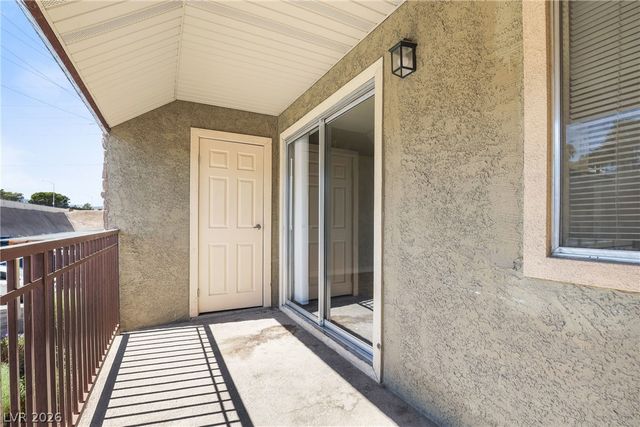 5163 Indian River Drive 220, Las Vegas, NV 89103