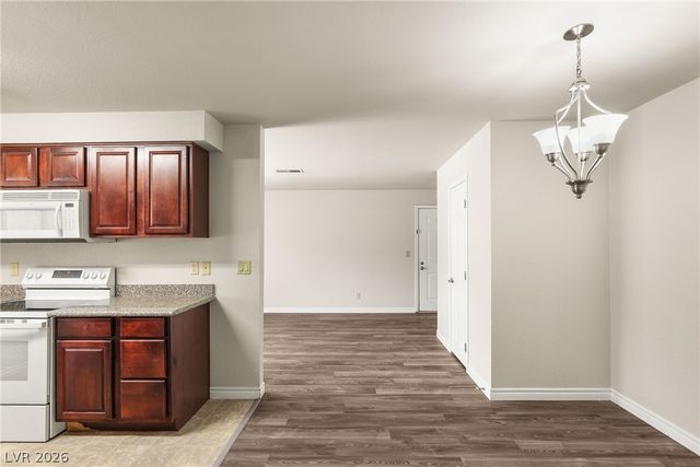 5163 Indian River Drive 220, Las Vegas, NV 89103