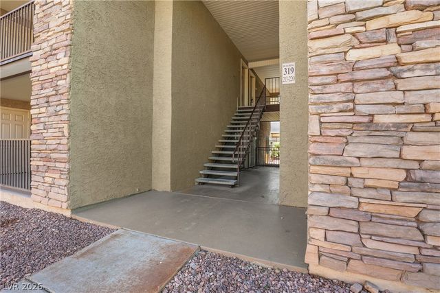 5163 Indian River Drive 220, Las Vegas, NV 89103