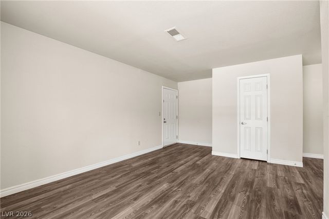 5163 Indian River Drive 220, Las Vegas, NV 89103