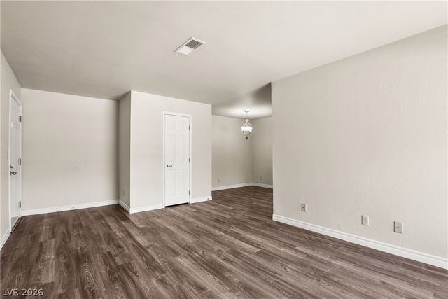 5163 Indian River Drive 220, Las Vegas, NV 89103