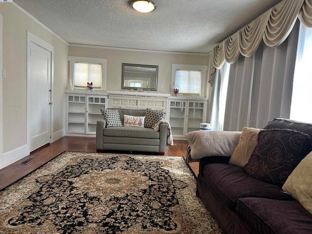 1663 85Th Ave, Oakland, CA 94621