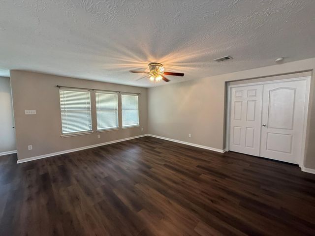 15419 Liberty Falls Court, Houston, TX 77049