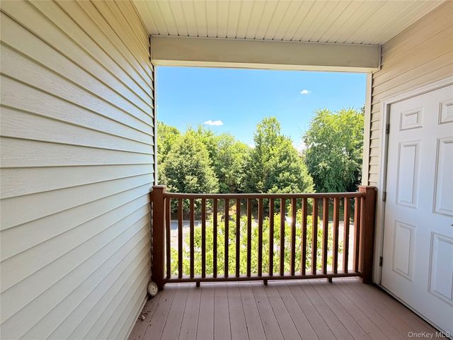 943 Tower Ridge Circle, Middletown, NY 10941