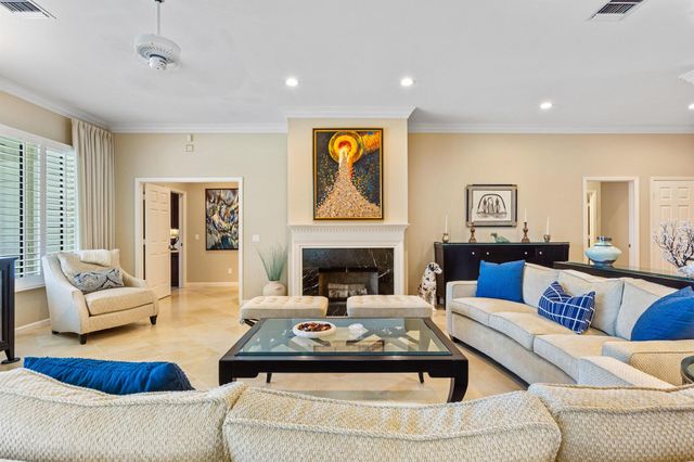 5990 SE Oakmont Place, Stuart, FL 34997