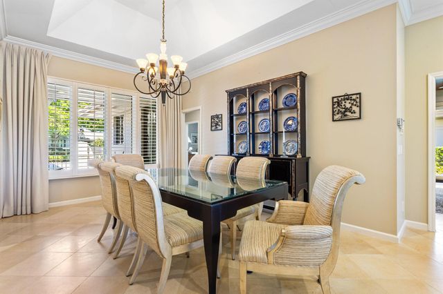 5990 SE Oakmont Place, Stuart, FL 34997