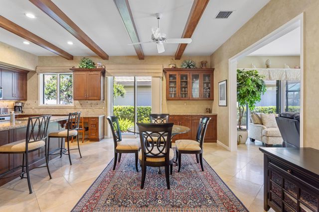 5990 SE Oakmont Place, Stuart, FL 34997