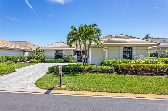5990 SE Oakmont Place, Stuart, FL 34997