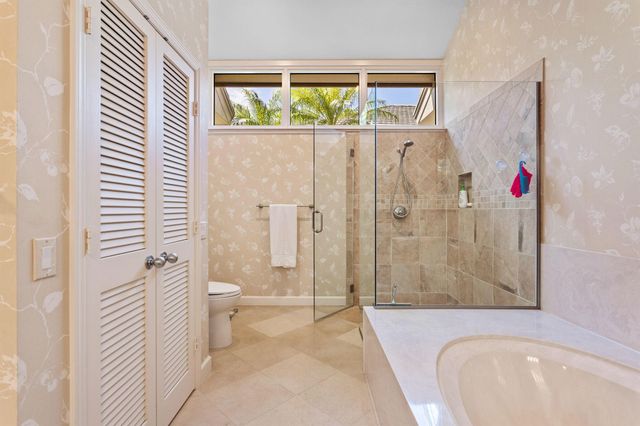 5990 SE Oakmont Place, Stuart, FL 34997