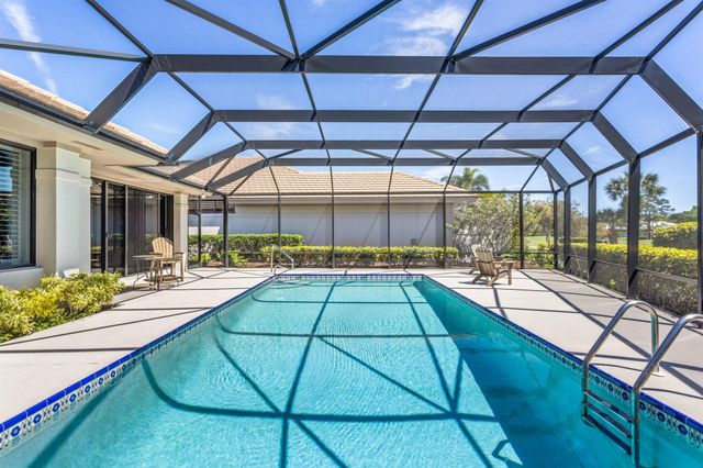 5990 SE Oakmont Place, Stuart, FL 34997
