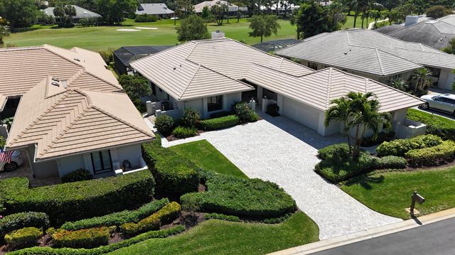 5990 SE Oakmont Place, Stuart, FL 34997