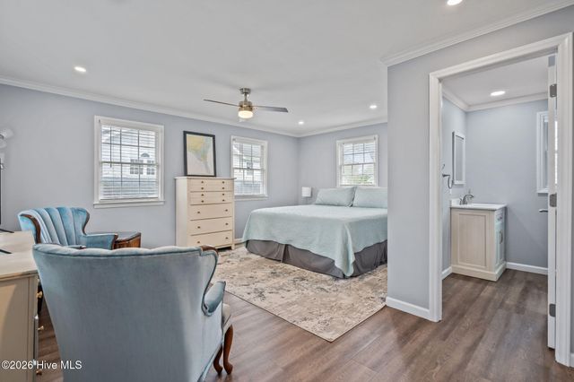 109 River Drive, Southport, NC 28461