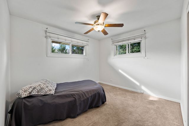 8245 S 83rd Avenue, Justice, IL 60458