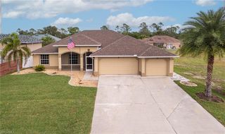 2207 NE 27th TER, Cape Coral, FL 33909