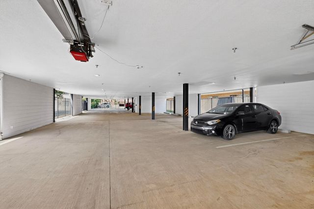 800 S Welch Street 106, Denton, TX 76201