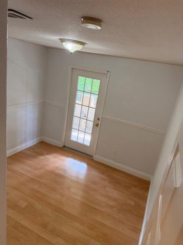 7088 Canevalley Cir, Citrus Heights, CA 95621