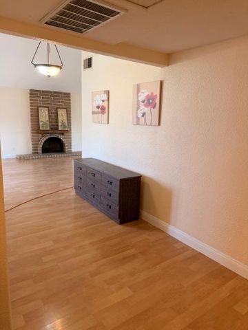 7088 Canevalley Cir, Citrus Heights, CA 95621