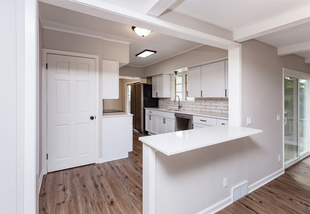 205 SE East Lawn Drive, Ankeny, IA 50021