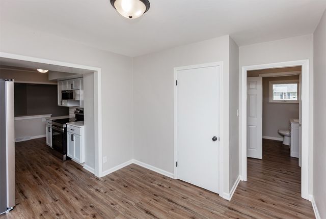 205 SE East Lawn Drive, Ankeny, IA 50021