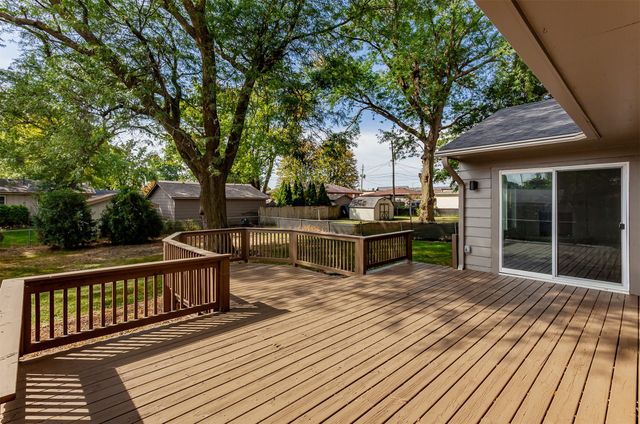 205 SE East Lawn Drive, Ankeny, IA 50021