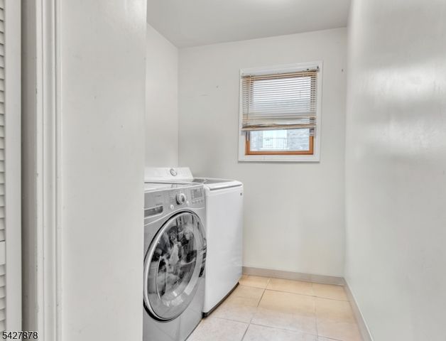 24 12Th Ave, Paterson City, NJ 07501