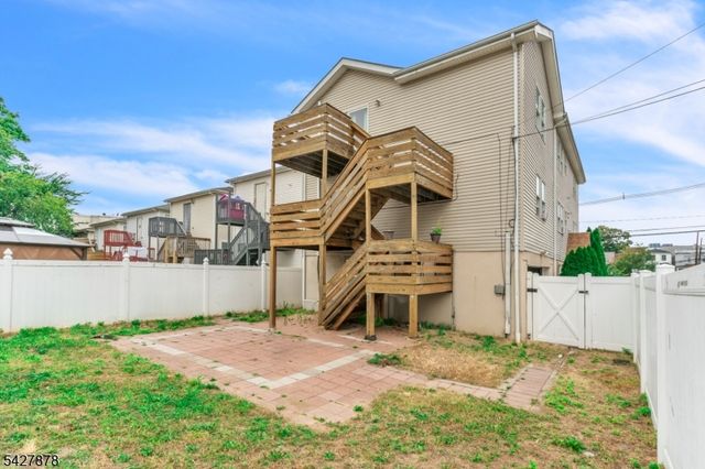 24 12Th Ave, Paterson City, NJ 07501