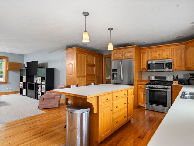 1719 Vanderlip Road, East Bay Twp, MI 49686