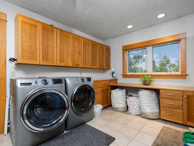 1719 Vanderlip Road, East Bay Twp, MI 49686