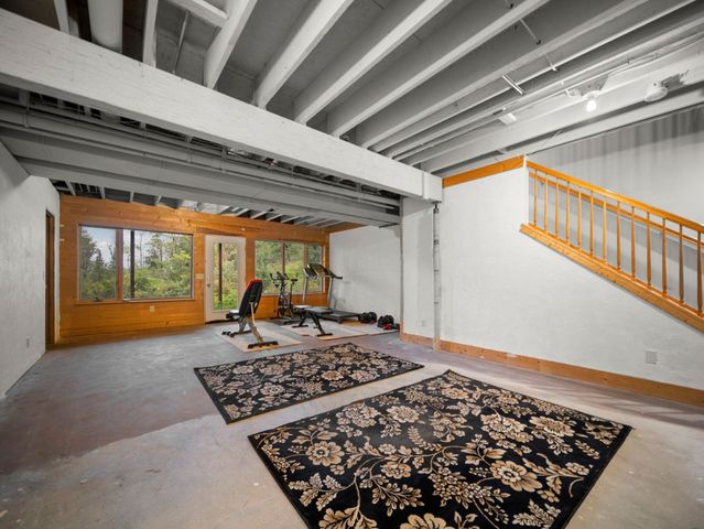 1719 Vanderlip Road, East Bay Twp, MI 49686