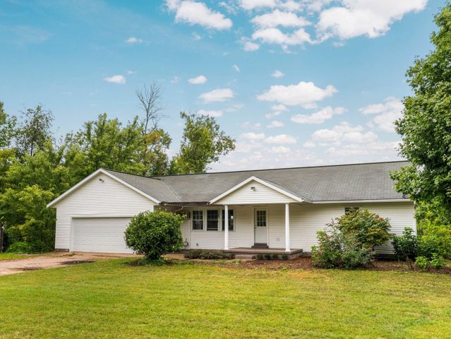 1719 Vanderlip Road, East Bay Twp, MI 49686