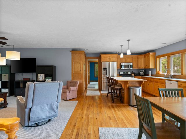 1719 Vanderlip Road, East Bay Twp, MI 49686