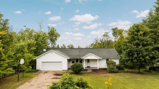 1719 Vanderlip Road, East Bay Twp, MI 49686