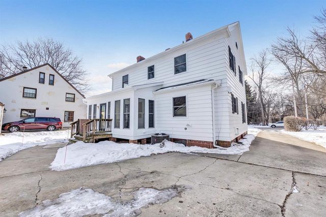 1306 E FOREST AVENUE, Neenah, WI 54956