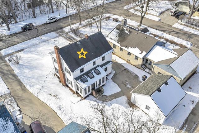 1306 E FOREST AVENUE, Neenah, WI 54956