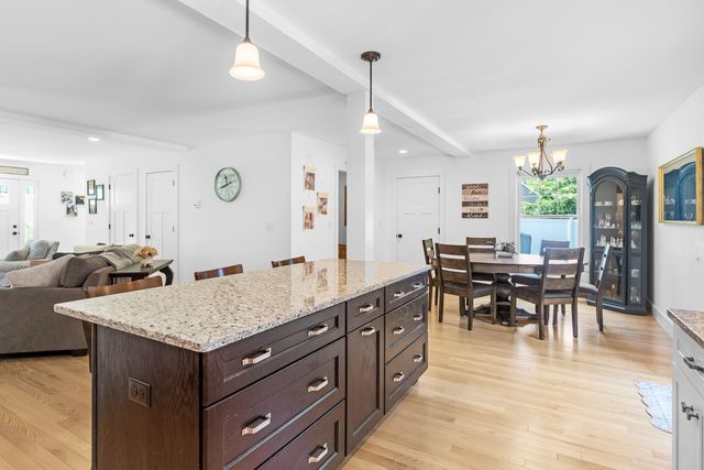 106 Maple Ridge Road, Nottingham, NH 03290
