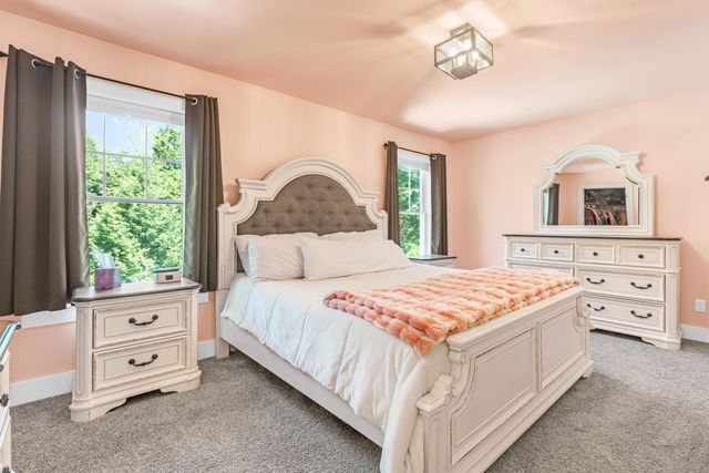 106 Maple Ridge Road, Nottingham, NH 03290