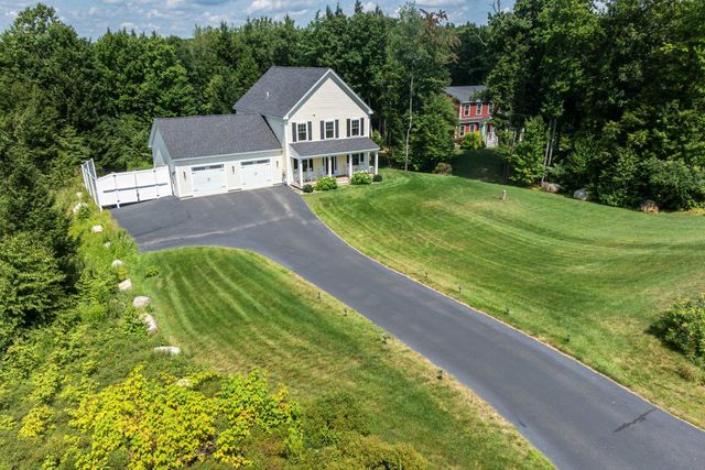 106 Maple Ridge Road, Nottingham, NH 03290