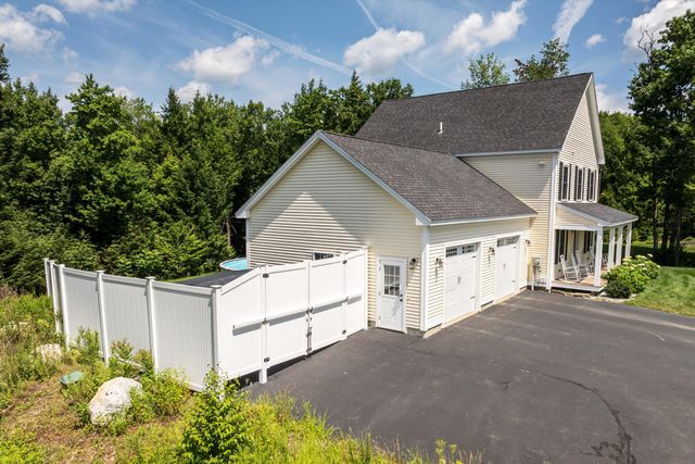 106 Maple Ridge Road, Nottingham, NH 03290