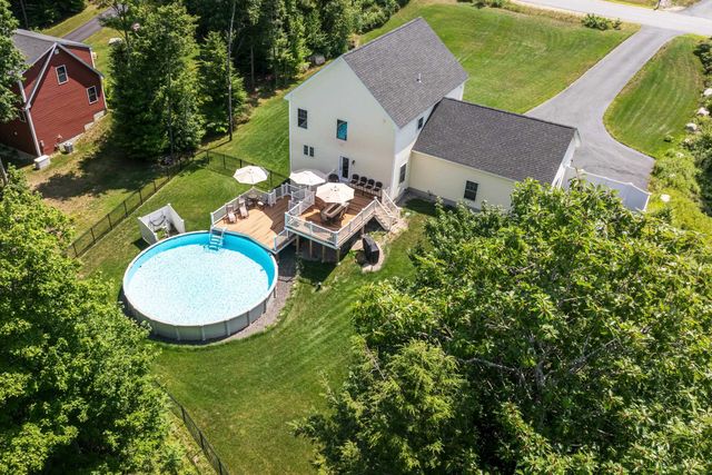 106 Maple Ridge Road, Nottingham, NH 03290