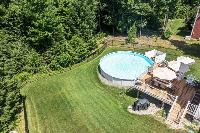 106 Maple Ridge Road, Nottingham, NH 03290