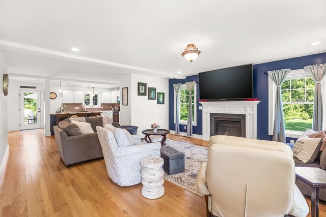 106 Maple Ridge Road, Nottingham, NH 03290
