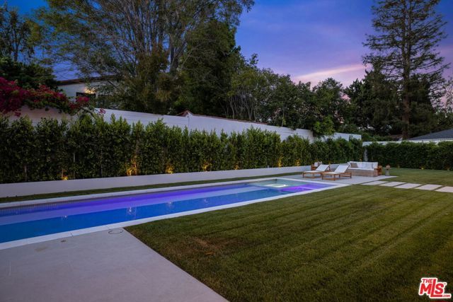 12041 Coyne Street, Los Angeles, CA 90049