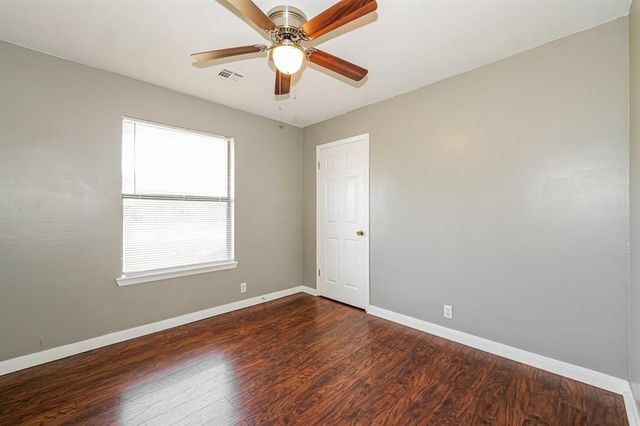 1120 Mars Road, Edmond, OK 73003