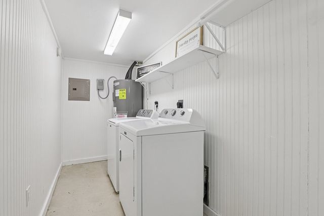 334 W Main St, Kerrville, TX 78028