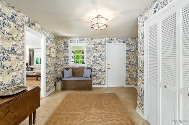 8950 Bellefonte Rd, Henrico, VA 23229