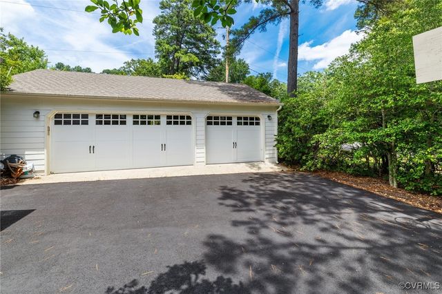 8950 Bellefonte Rd, Henrico, VA 23229