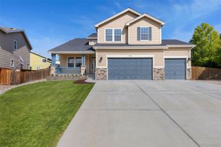 2010 Glenarbor Court, Longmont, CO 80504