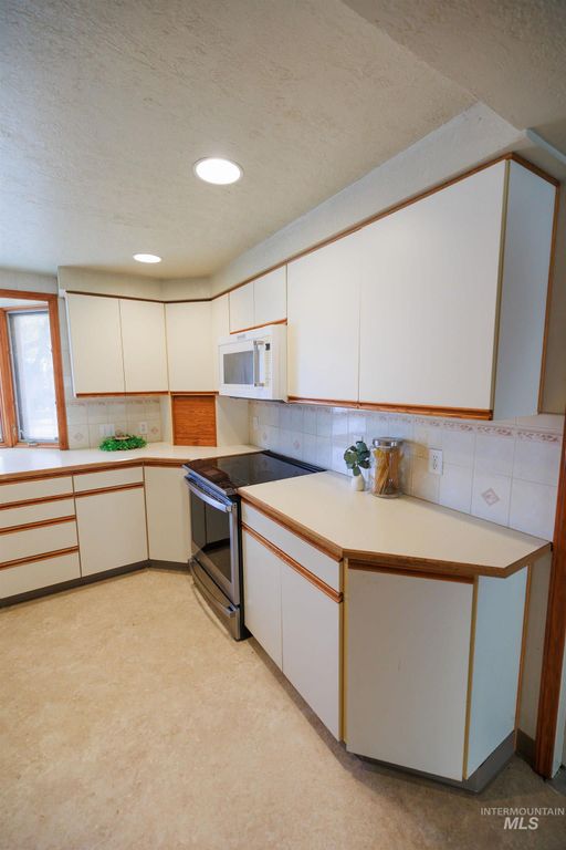 1006 N Morton St, Colfax, WA 99111 photo 5