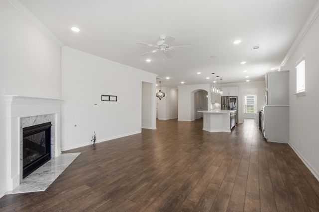 509 Pickett Pl, Spring Hill, TN 37174