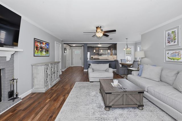 1201 Airport Rd Apt B8, Hot Springs, AR 71913